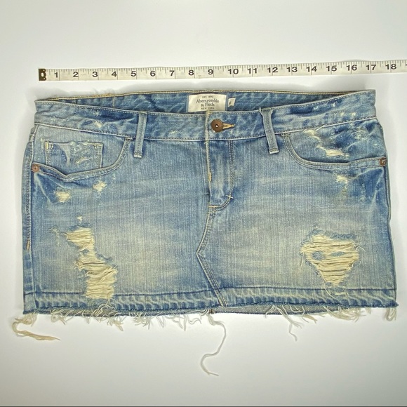 Abercrombie & Fitch Denim Mini Skirt Y2K 6 - Picture 3 of 5
